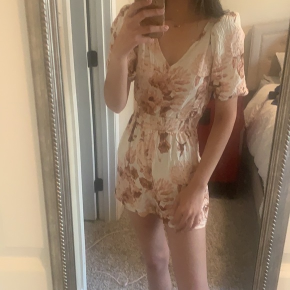 Express floral romper - Picture 1 of 3